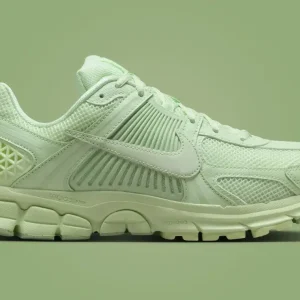 Nike Vomero 5 Vapor Green