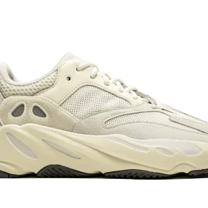 Adidas - Yeezy Boost 700 Analog