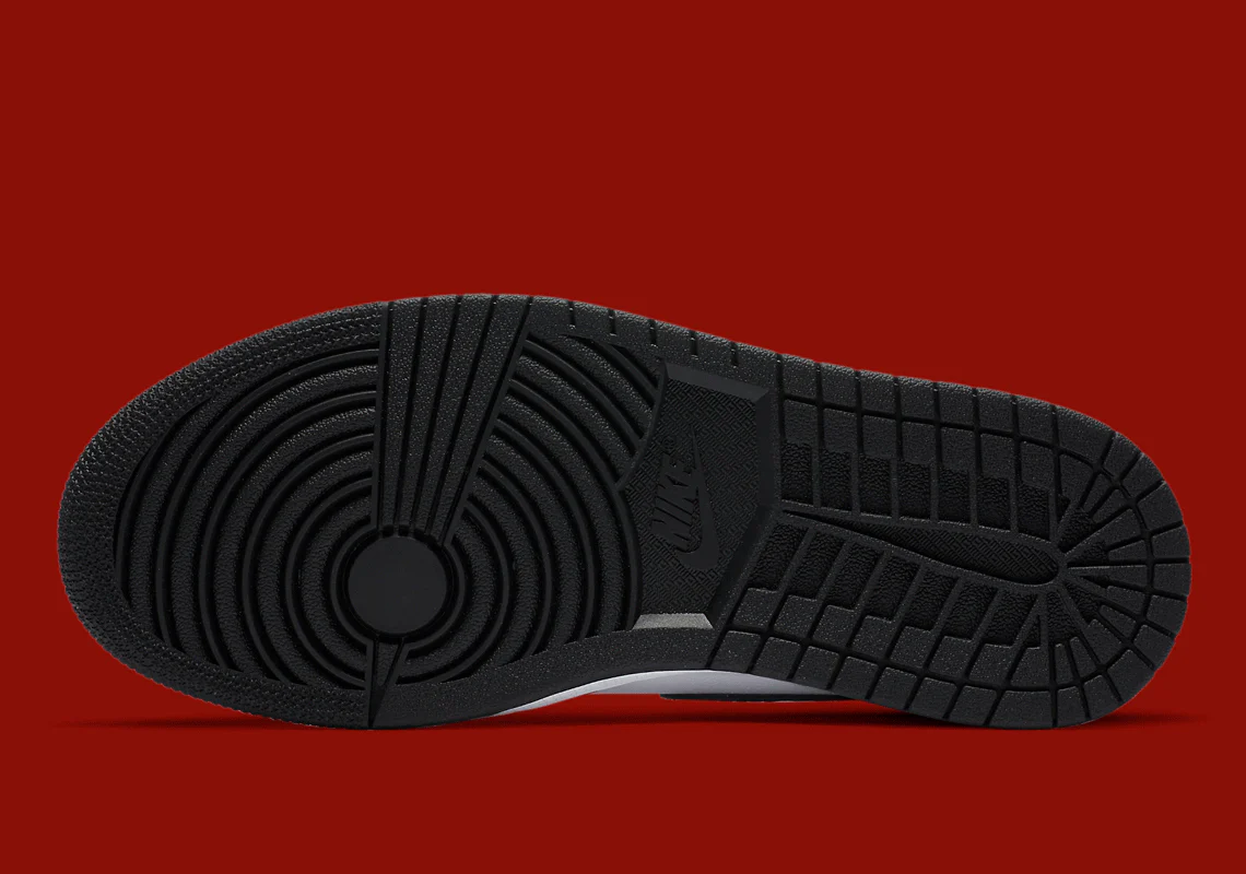 Jordan 1 Retro High Satin Snake Chicago – Image 7