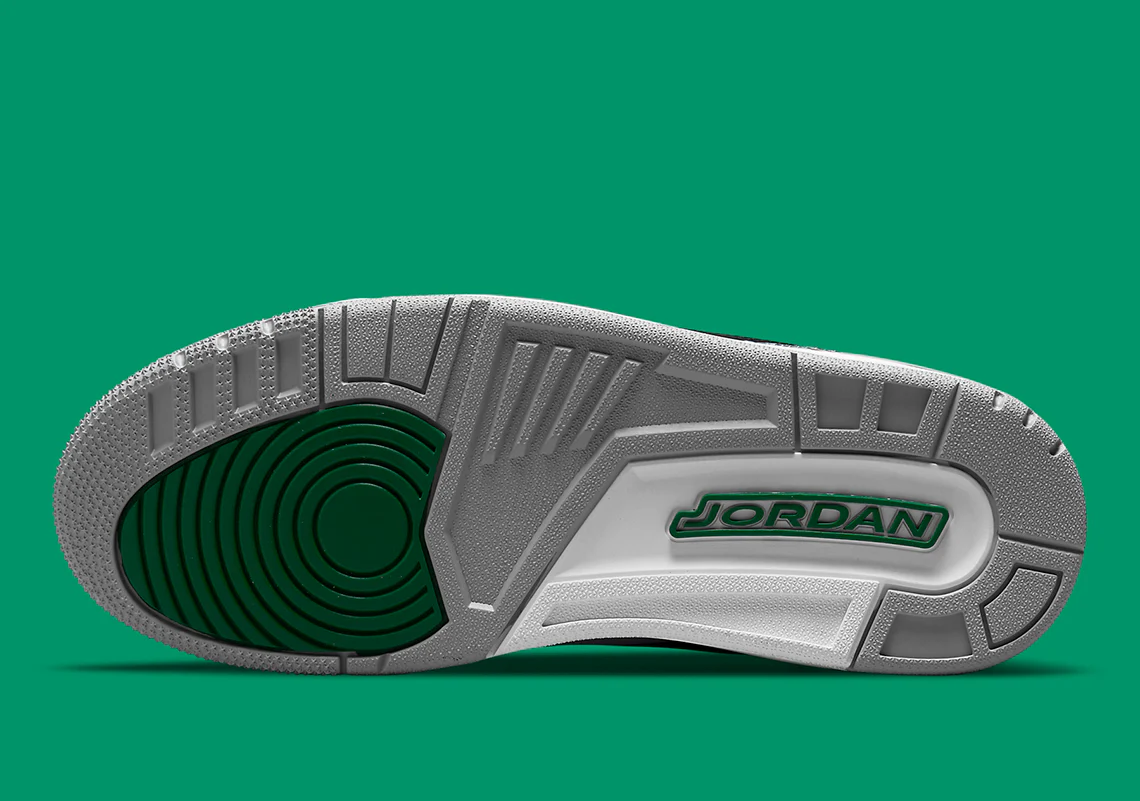 Jordan 3 Retro Pine Green – Image 9