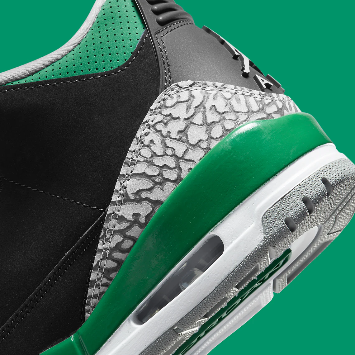 Jordan 3 Retro Pine Green – Image 8