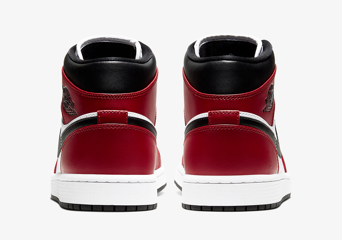 Air Jordan 1 Mid Chicago Toe – Image 6
