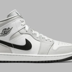 Air Jordan 1 Mid Light Smoke Grey