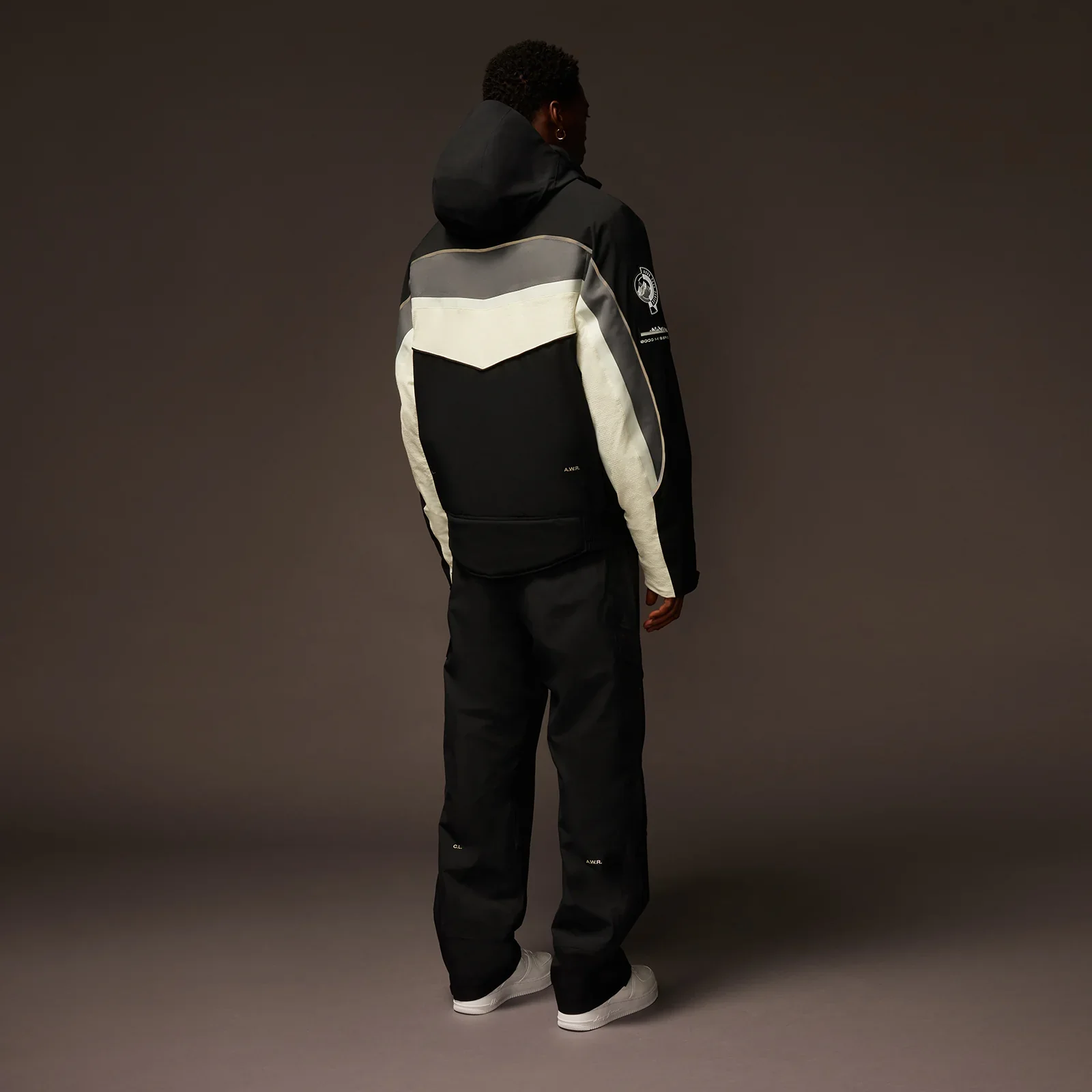 Nike x NOCTA DLMTS 8000 Jacket Black – Image 9
