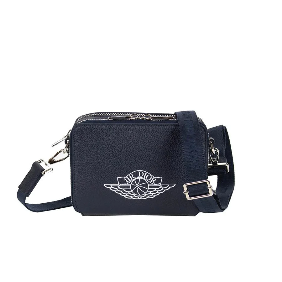 Dior x Jordan Wings Messenger Bag in Calfskin with Silver-tone – Image 4