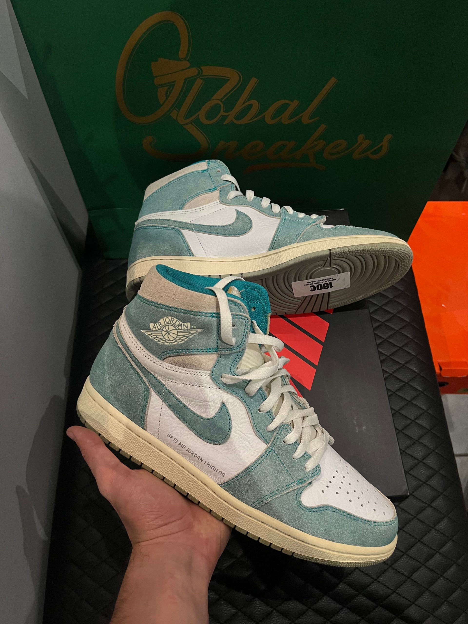 Jordan 1 Retro High Turbo Green OCCASION – Image 2