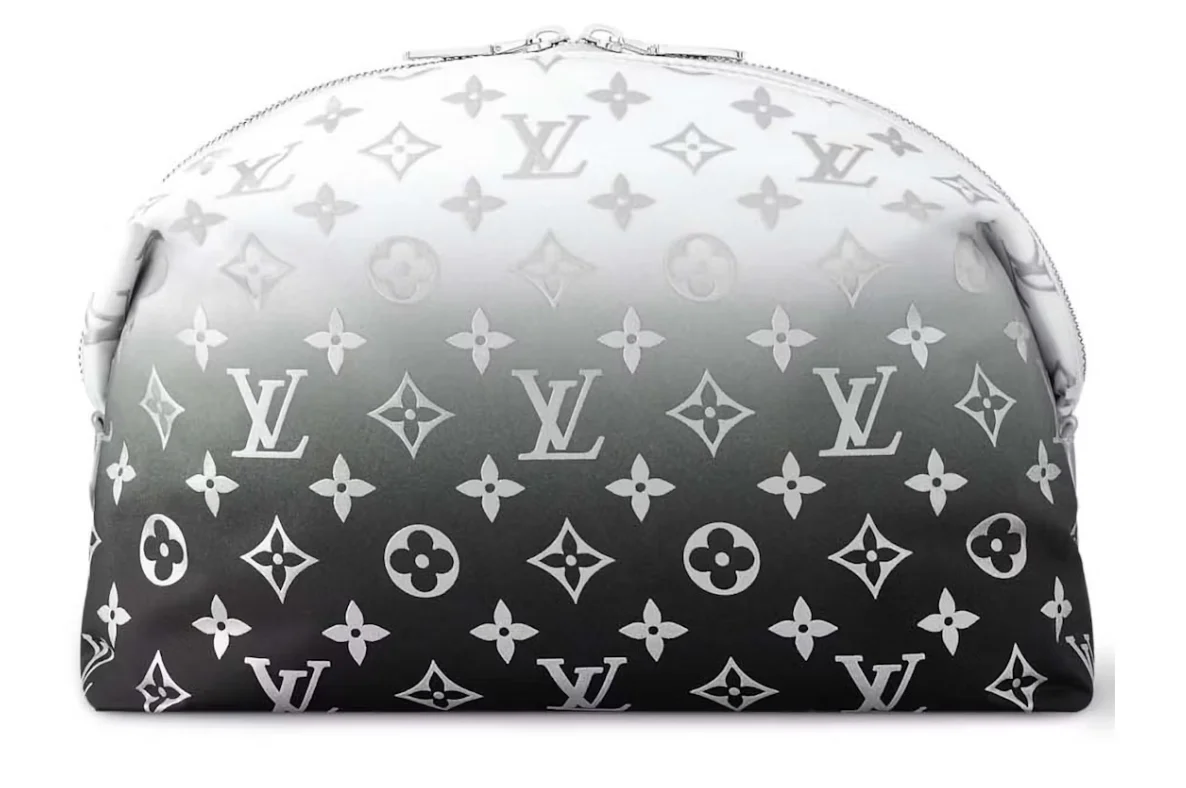 Louis Vuitton Cosmetic Pouch Frost Gardiant Silver