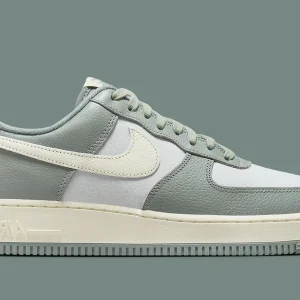 Nike Air Force 1 Low '07 LX Mica Green Coconut Milk