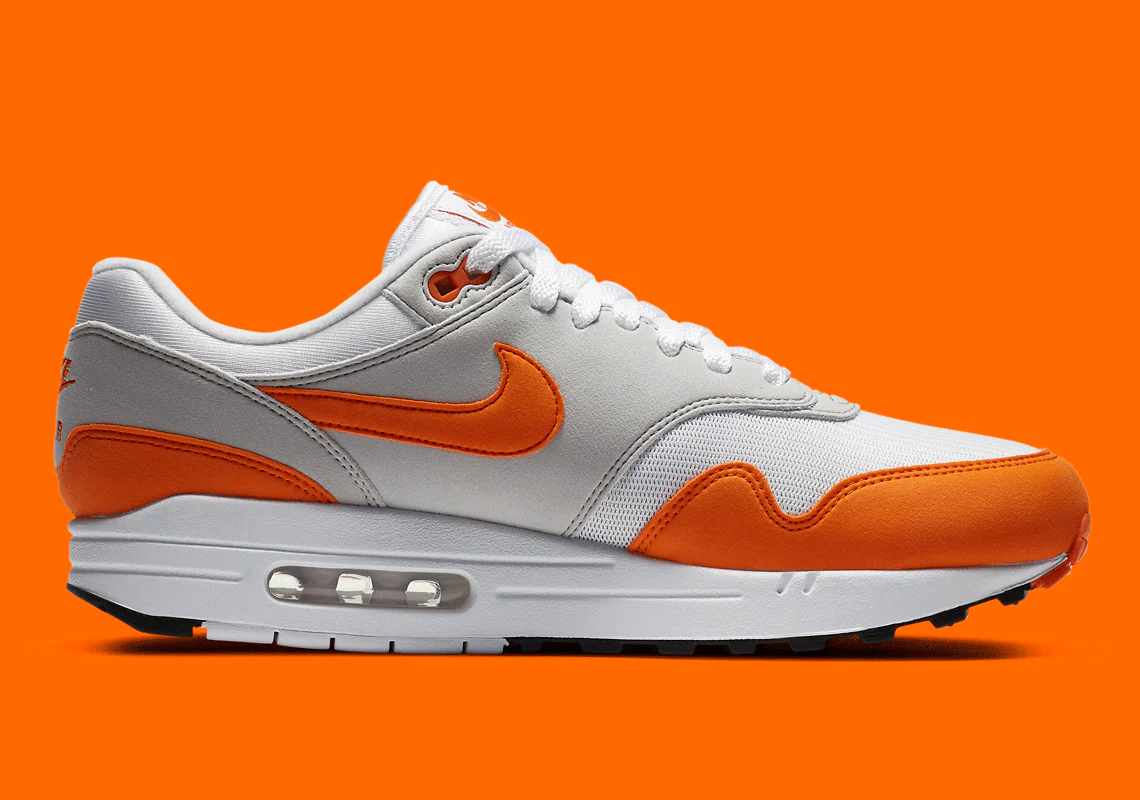 Nike - Air Max 1 Anniversary Orange – Image 4