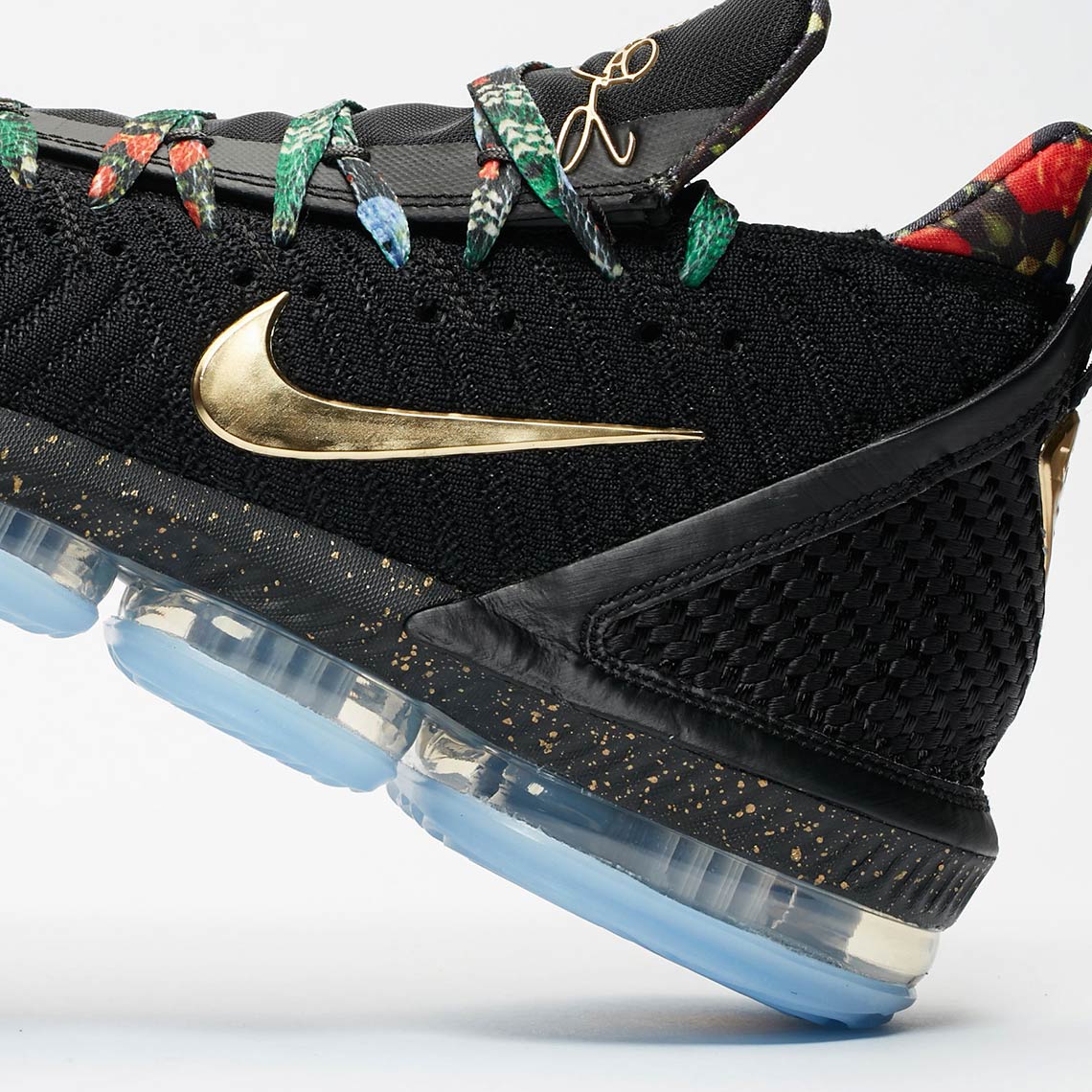 Nike LeBron 16 Watch the Throne – Image 6