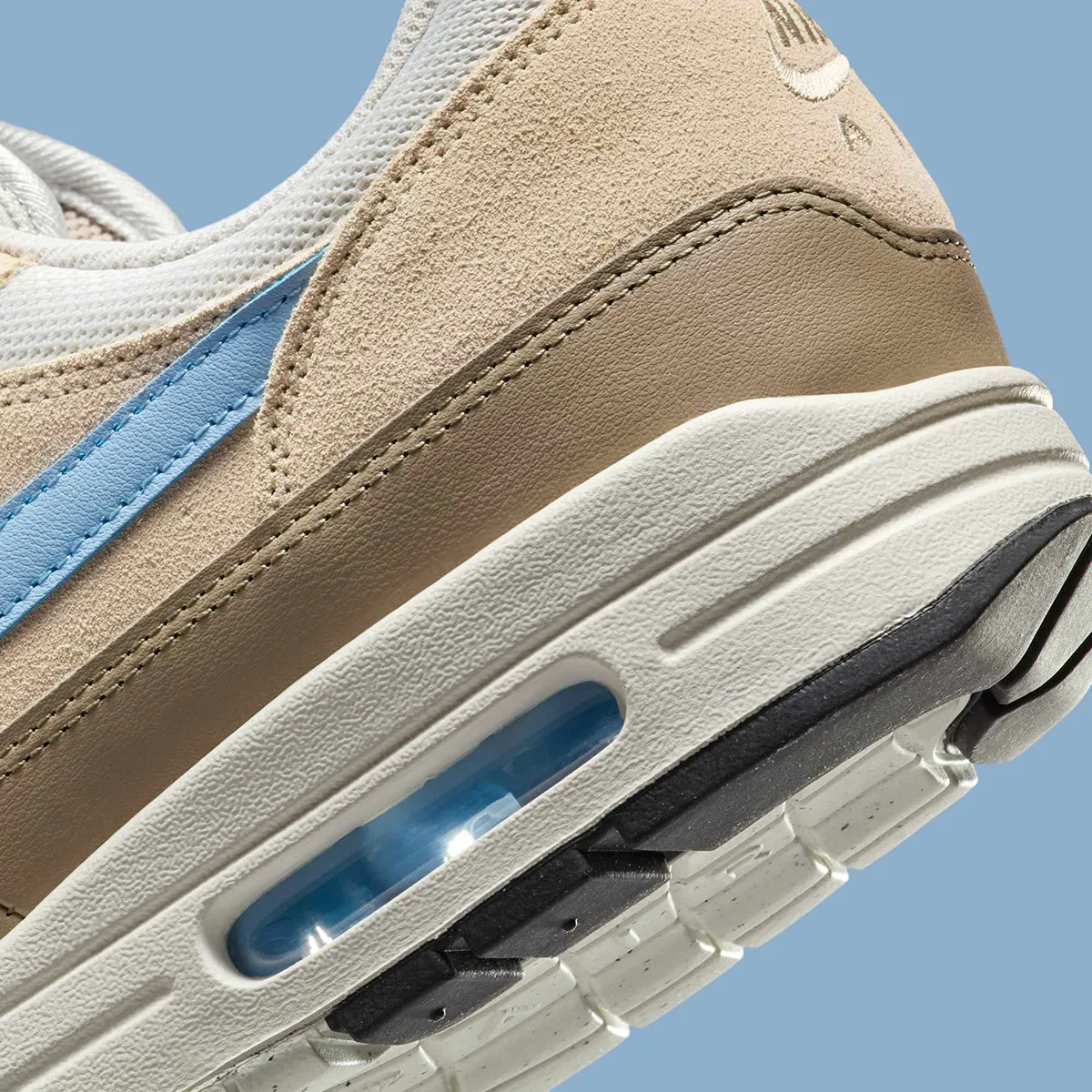Nike Air Max 1 Essential Light Bone/Psychic Bleu – Image 8