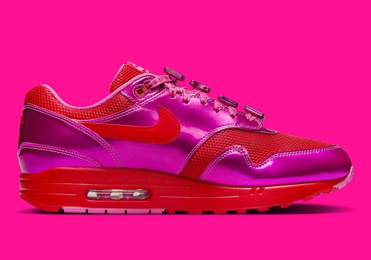Nike Air Max 1 PRM Valentine's Day Playful Pink – Image 4