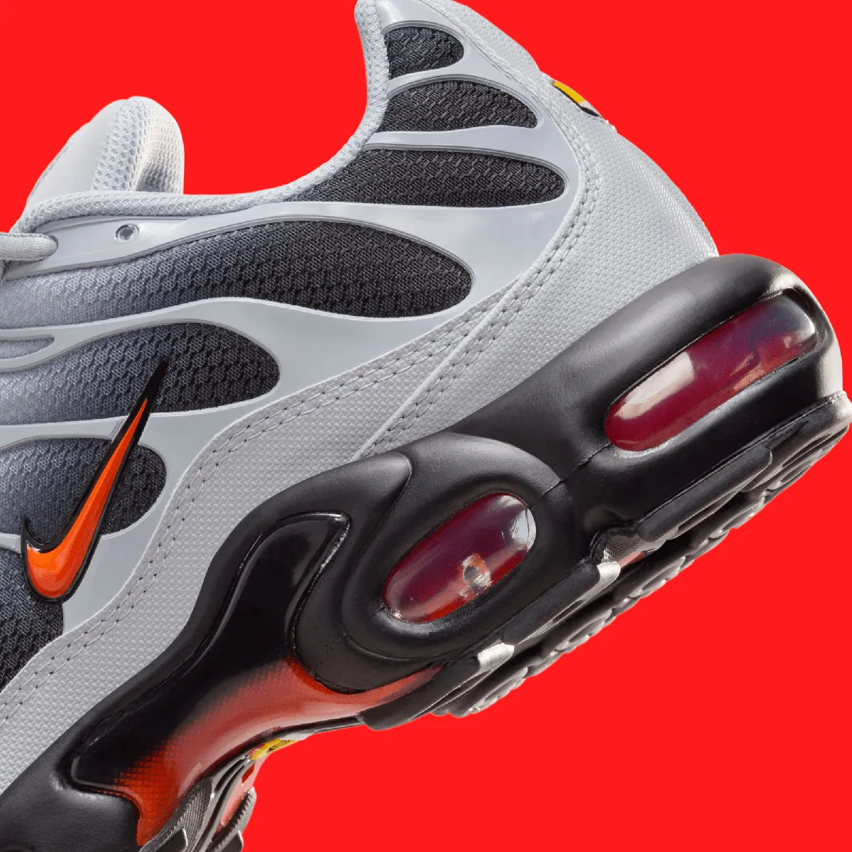 Nike Air Max Plus Wolf Grey Picante Red – Image 8