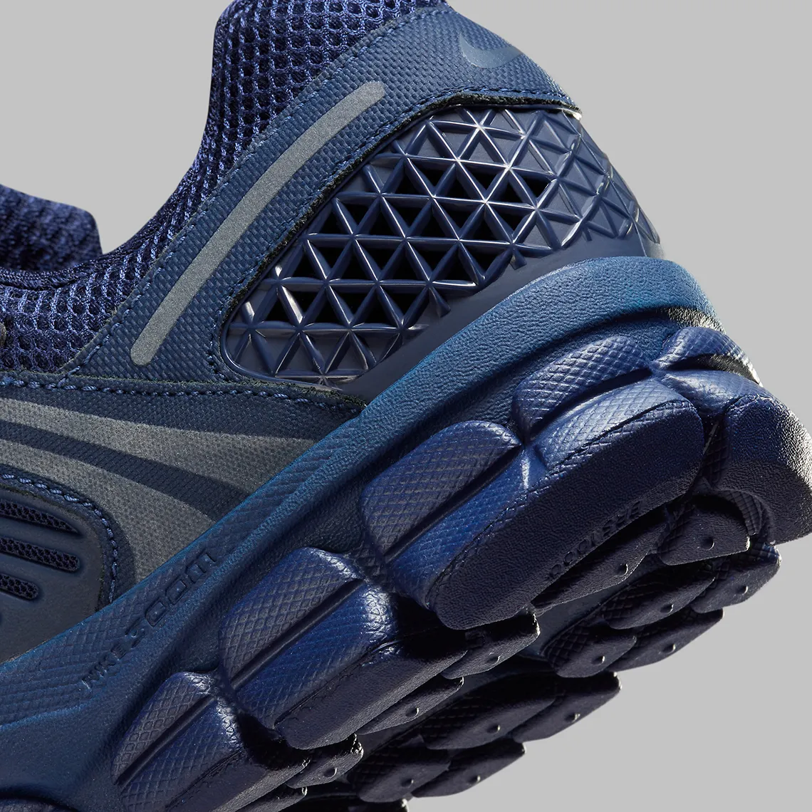 Nike Air Zoom Vomero 5 Midnight Navy – Image 8