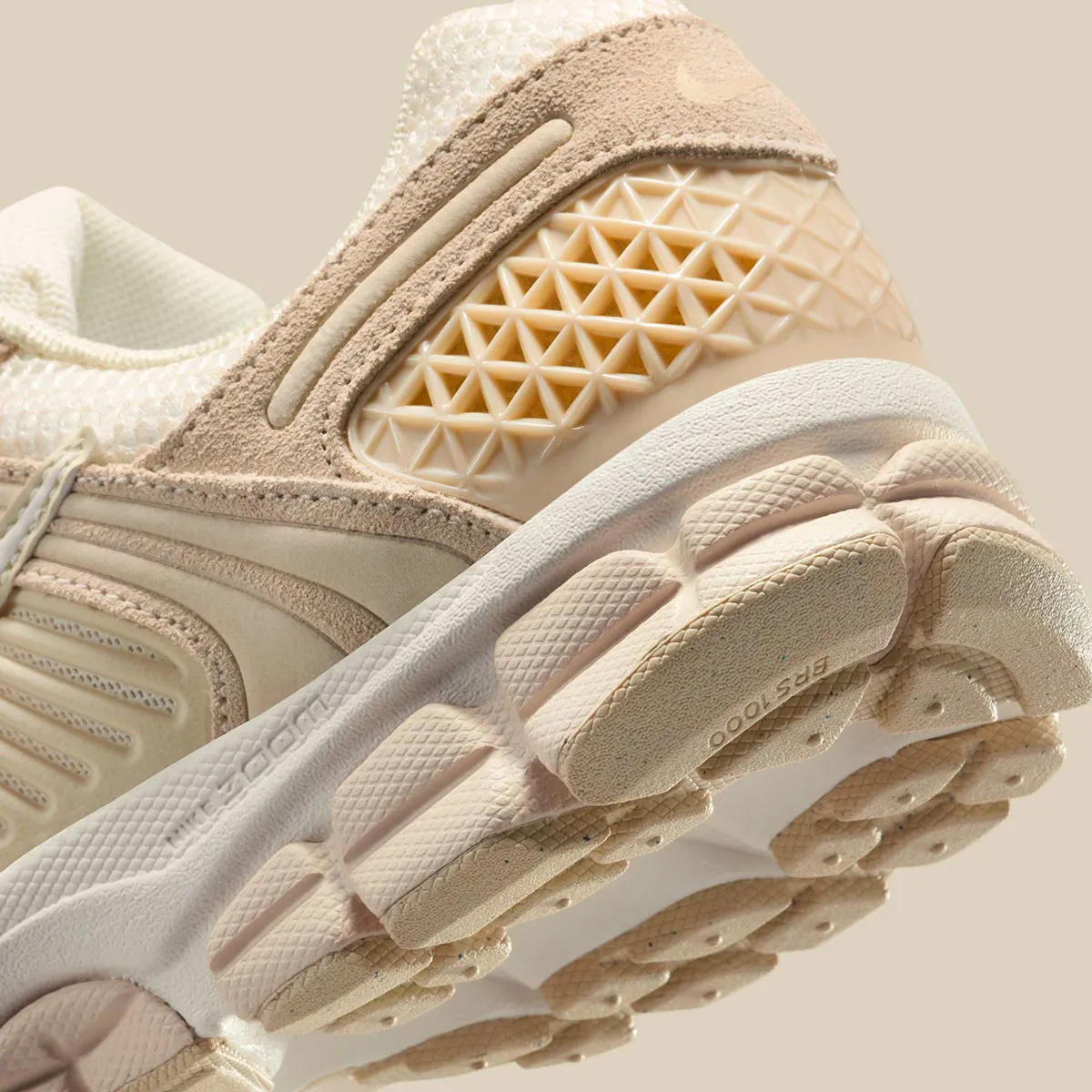 Nike Zoom Vomero 5 Beach Light Khaki – Image 8
