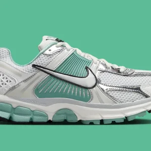Nike Zoom Vomero 5 Cannon Green