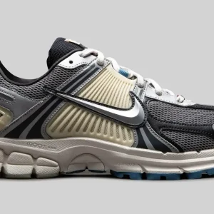 Nike Zoom Vomero 5 Cheung Ka Long Don't Lose Your Way