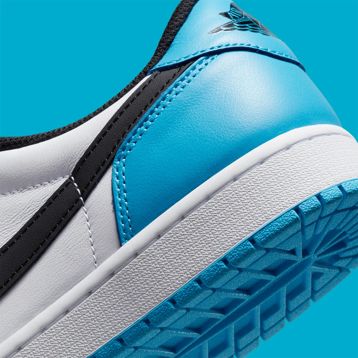 Jordan 1 Retro Low OG Black Dark Powder Blue – Image 7