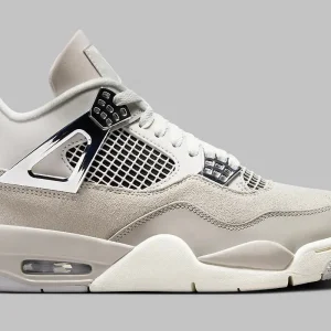 Jordan 4 Retro Frozen Moments