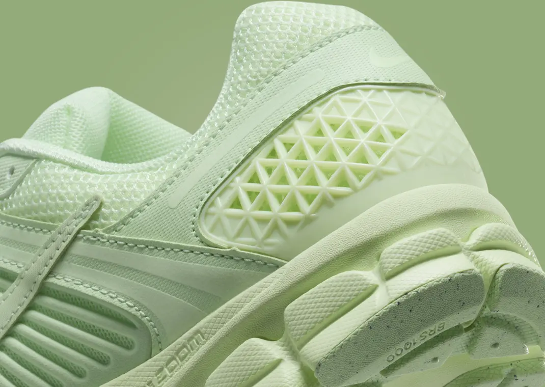 Nike Vomero 5 Vapor Green – Image 7