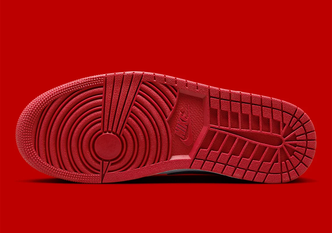 Jordan 1 Retro Low OG Black Toe (2023) – Image 9