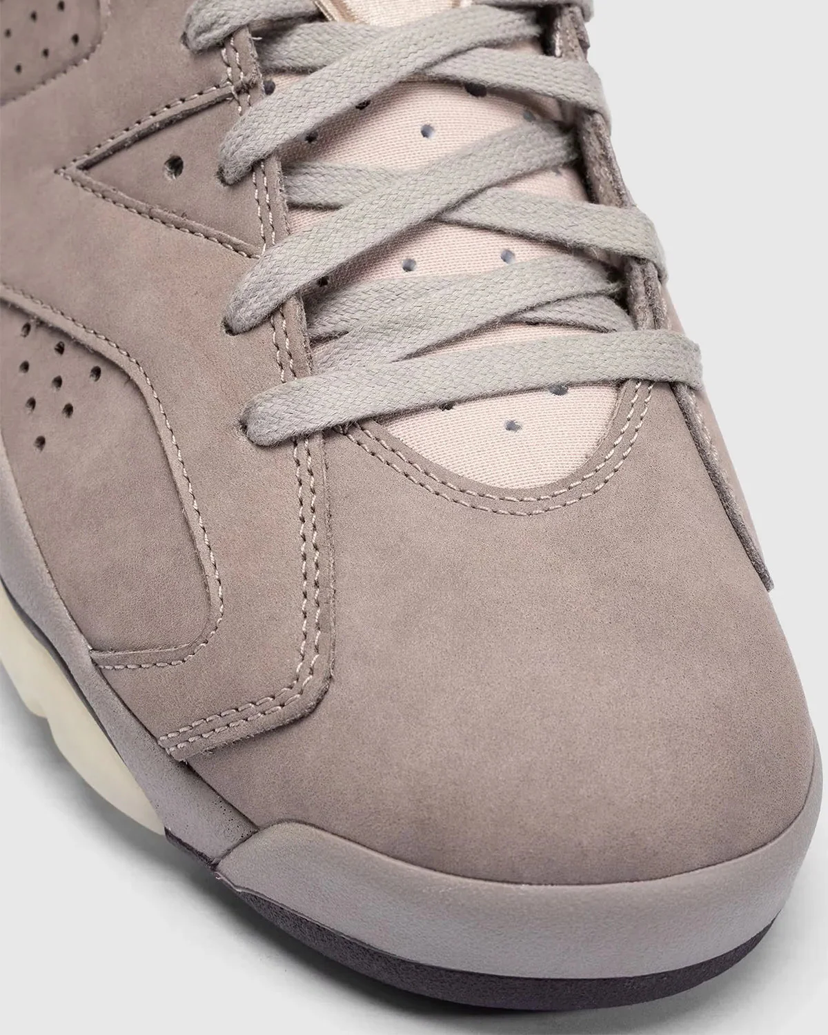 Jordan 6 Retro A Ma Manière Smokey Mauve – Image 6