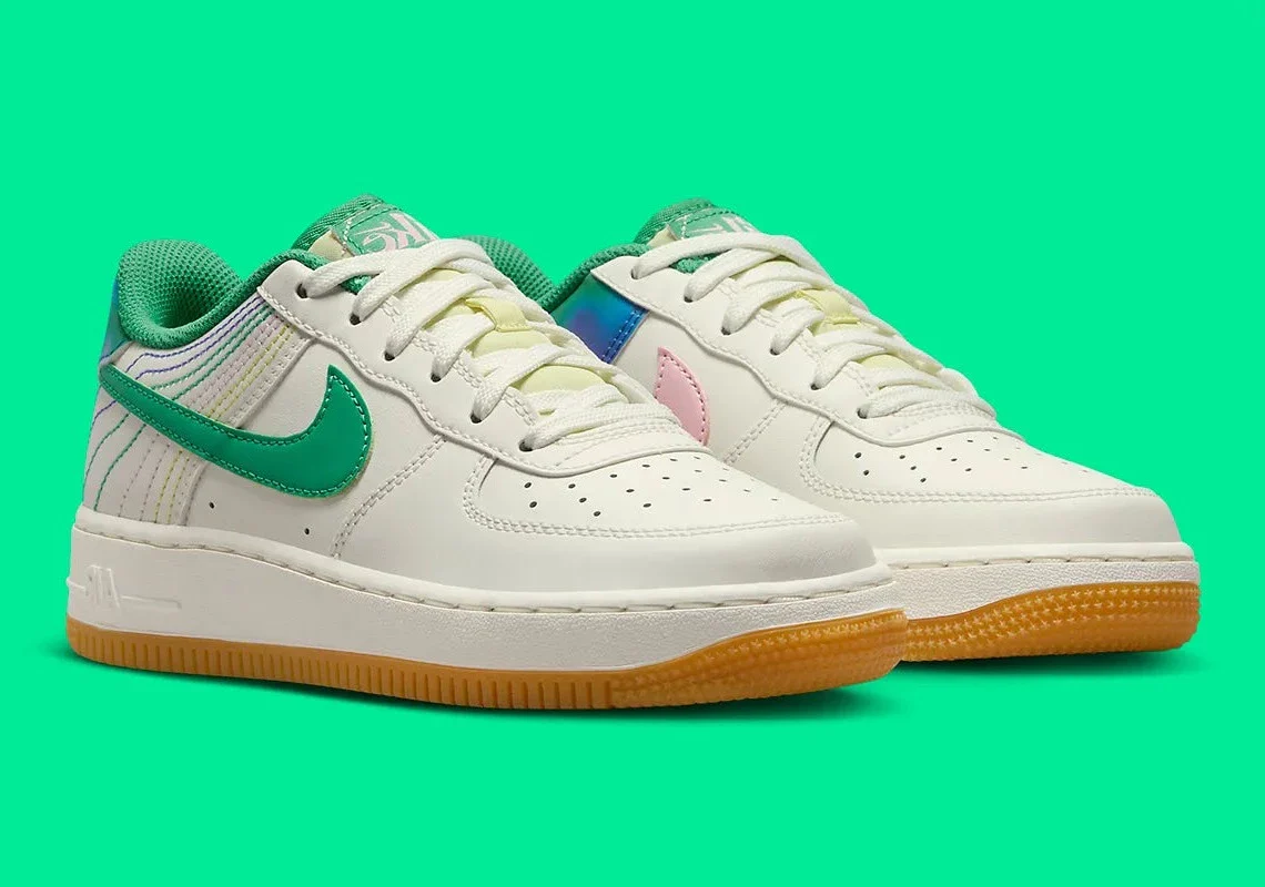 Nike Air Force 1 Low LV8 3 Heel Stitch Sail Stadium Green – Image 3