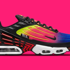 Nike Air Max Plus 3 Black Neon