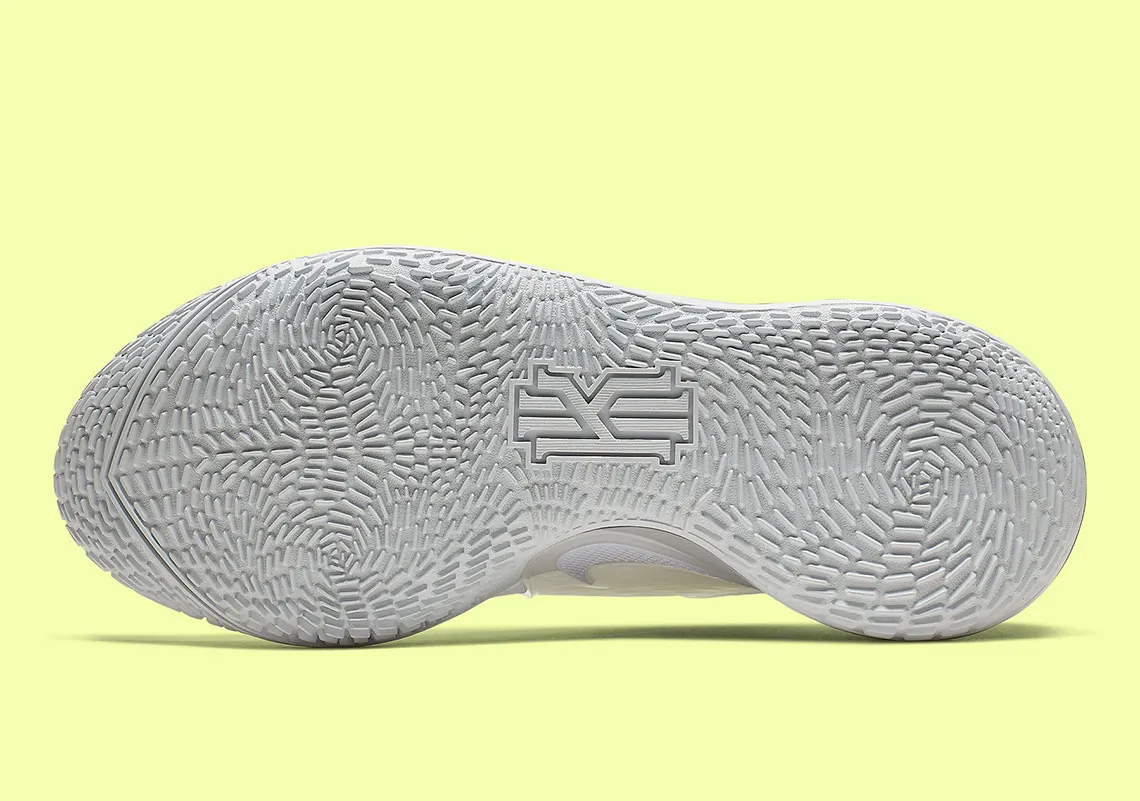 Nike Kyrie 2 Low Spongebob Sandy Cheeks – Image 7