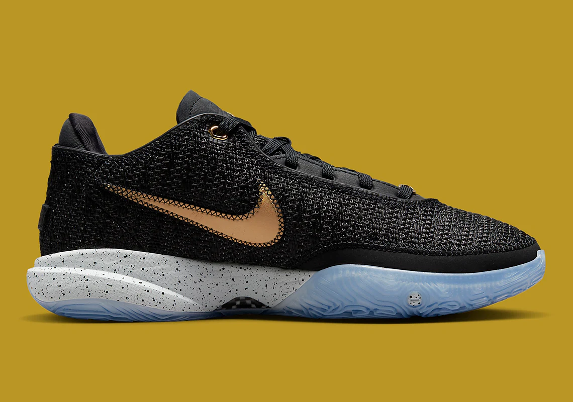 Nike LeBron 20 Black Metallic Gold – Image 4