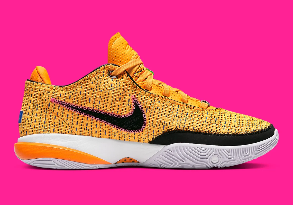 Nike LeBron 20 Laser Orange – Image 4