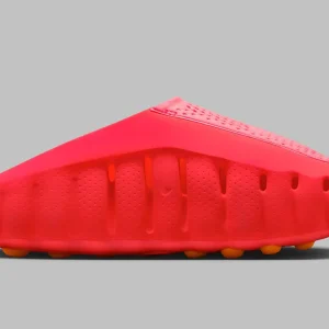 Nike Mind 001 Slide Solar Red