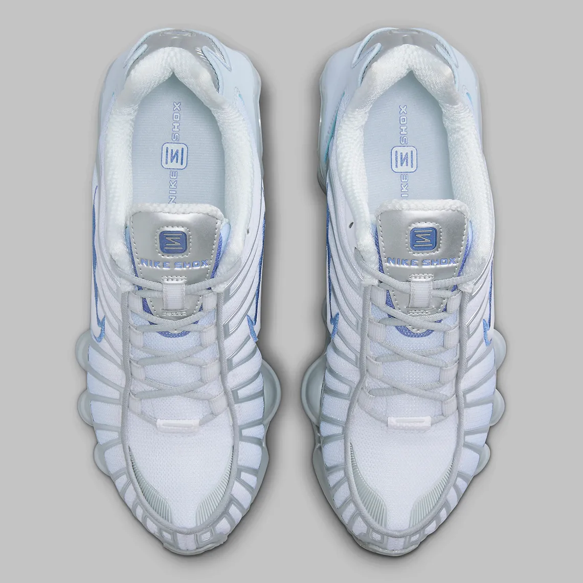 Nike Shox TL Metallic Platinum Blue Tint – Image 5