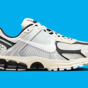 Nike Vomero 5 Supersonic Light Bone Black