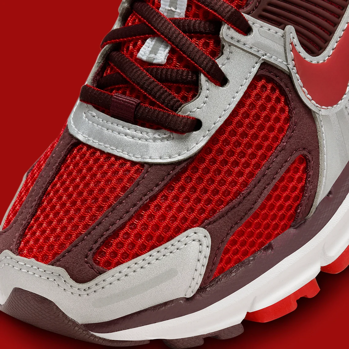 Nike Vomero 5 Mystic Red – Image 7