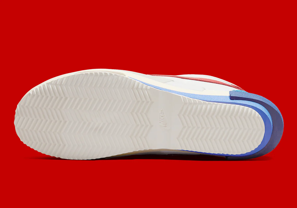 Nike Zoom Cortez SP sacai White University Red Blue – Image 9