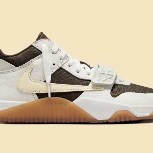 Jordan Jumpman Jack TR Travis Scott Sail